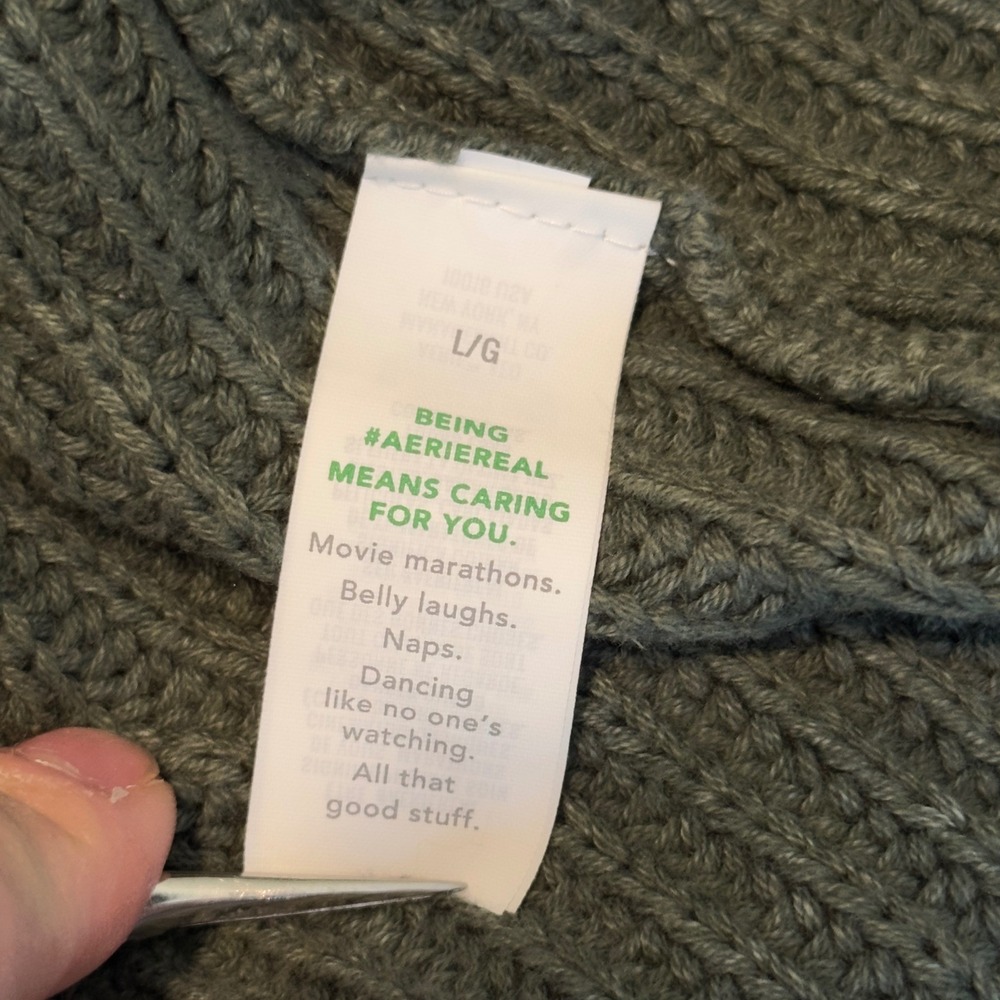 Aerie Sage Green Cable Knit V-Neck Sweater Women's Large Cotton Oversized Earthy - Picture 6 of 10